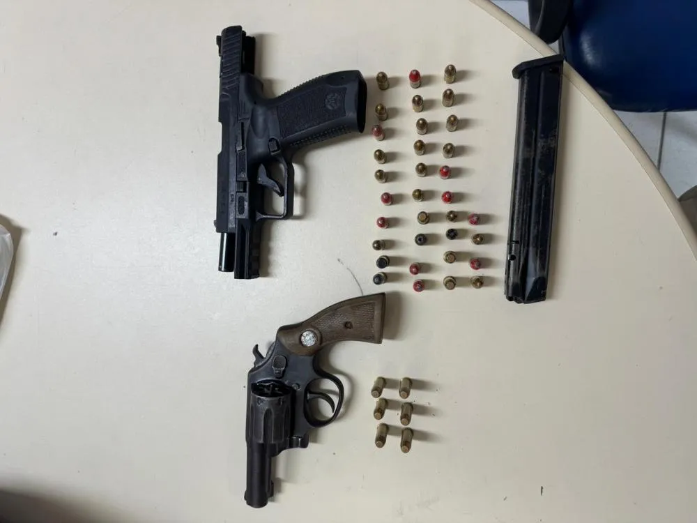 Homem morre em troca de tiros com a PM no Liberdade outro foi preso