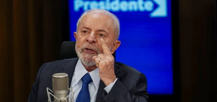 Lula diz que governo pretende fazer acordo com professores em greve “o mais rápido possível”