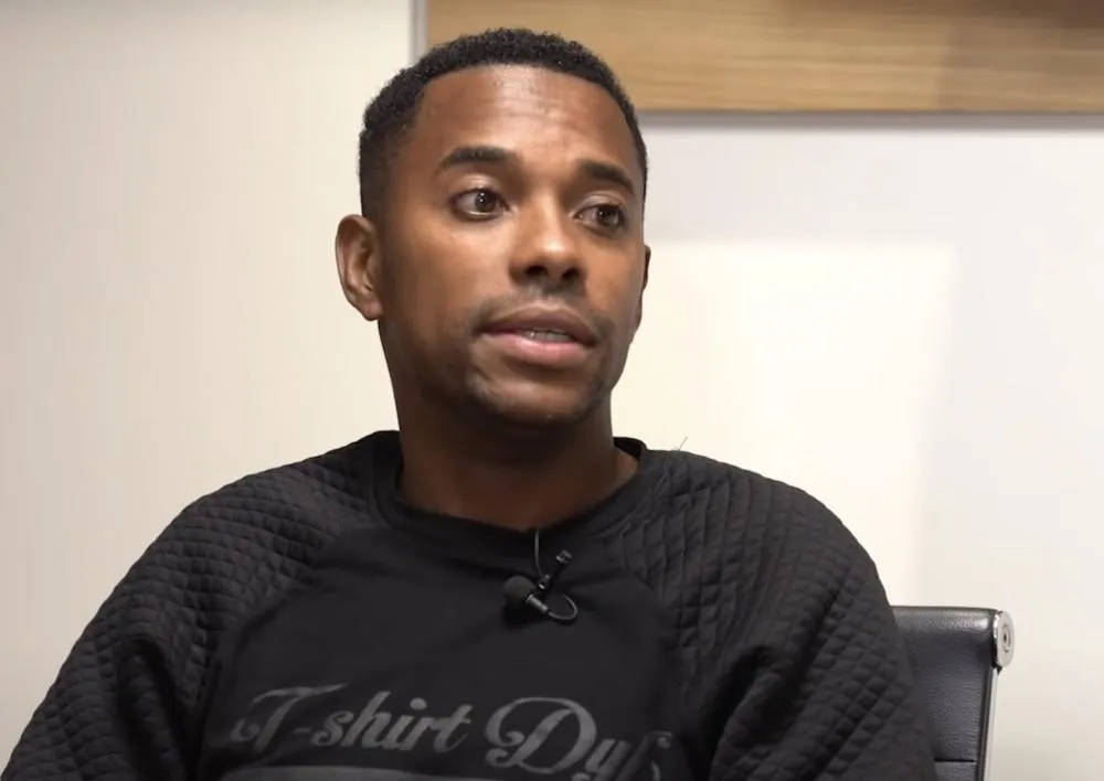 Defesa de Robinho entra com recurso para que ex-jogador fique menos tempo preso