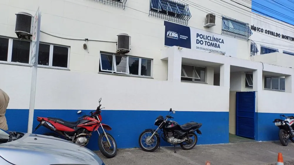 Homem morre na Policlínica do Tomba minutos após dar entrada.