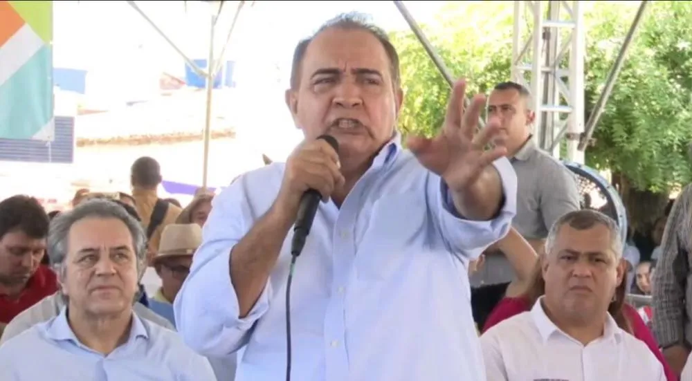 Prefeito do PSDB desabafa sobre abandono de ACM Neto: “ele não me recebia”