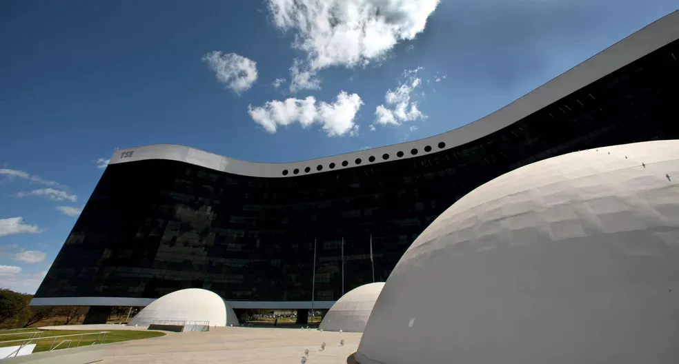 Concurso no TSE amplia para 412 o número de vagas