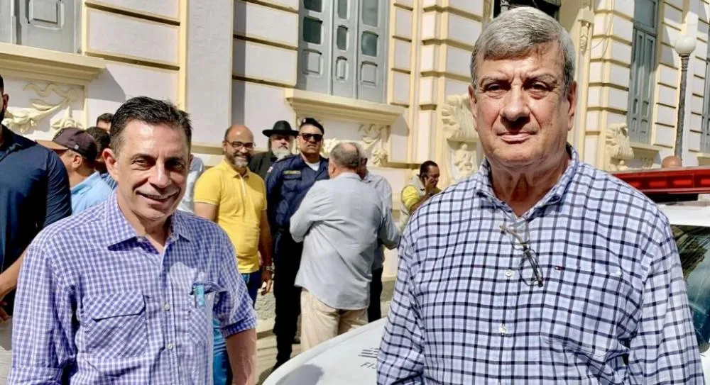 Cotado para vice de José Ronaldo, Sérgio Carneiro deixa a SEMOB: “Colbert quer me colocar no jogo”