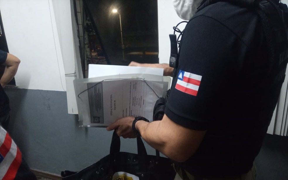 Operação cumpre mandados de busca em Salvador e Feira contra grupo suspeito de sonegar R$ 39 milhões