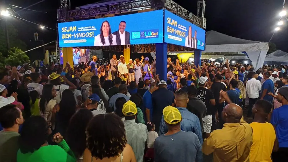 Lú de Gel lança pré-candidatura á reeleição em Antônio Cardoso com grande público.