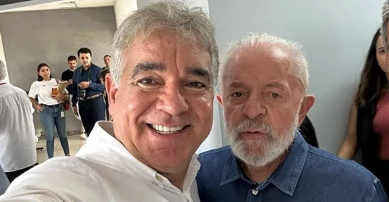 Lula compara Zé Neto a ‘centroavante rompedor’ e reforça apoio em Feira