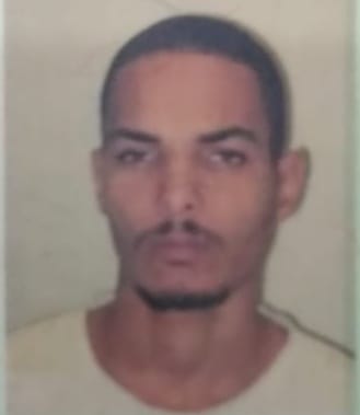 Homem de 27 anos morto dentro de casa no Bravo.