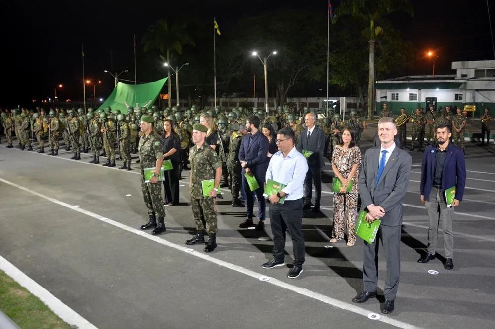 Colbert Filho participa das homenagens pelos 56 anos do 35° BI