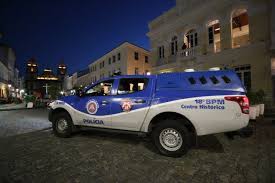 COVID-19 Publicado em 29/06/2021 às 07h35. Governo prorroga toque de recolher; venda de bebida está proibida no feriadão