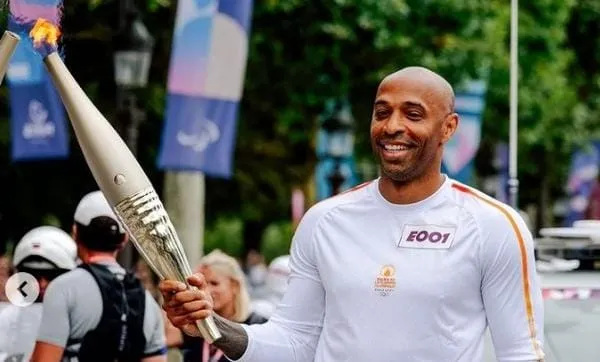 A 11 dias da abertura das Olimpíadas, tocha olímpica chega a Paris