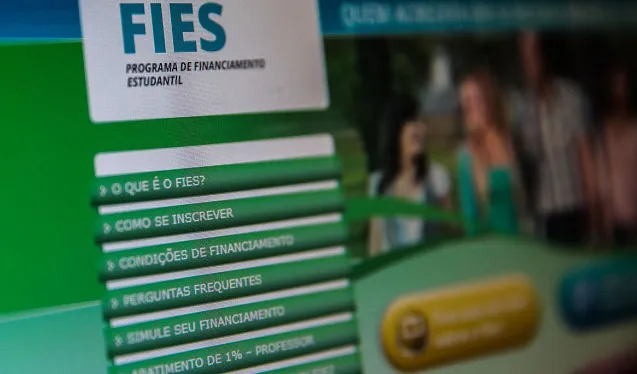 Prorrogada para o dia 19 convocação de lista de espera do Fies