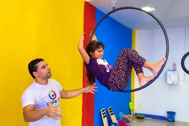 Experimento circense inédito na Bahia abre inscrições gratuitas para pessoas com deficiência visual