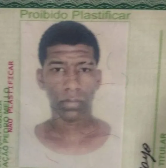 Homem é moto a tiros dentro de oficina no bairro Campo Limpo