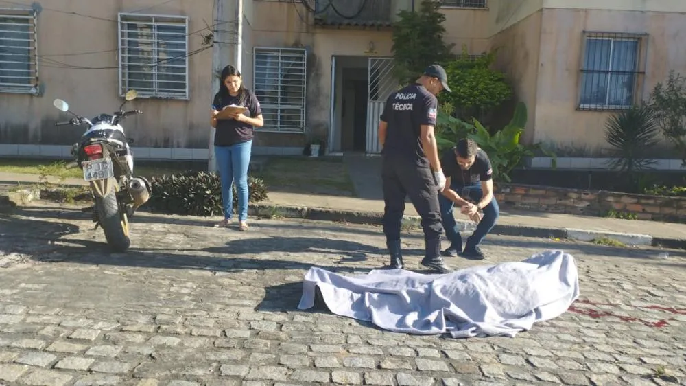 Homicídio registrado nas primeiras horas desta quarta-feira no bairro Mangabeira