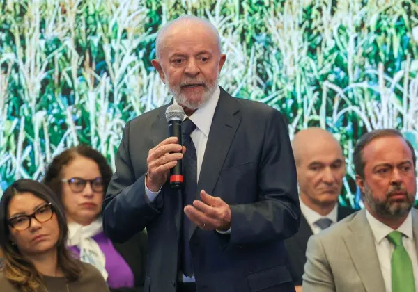 Governo oferecerá gás de cozinha para 20 milhões de famílias