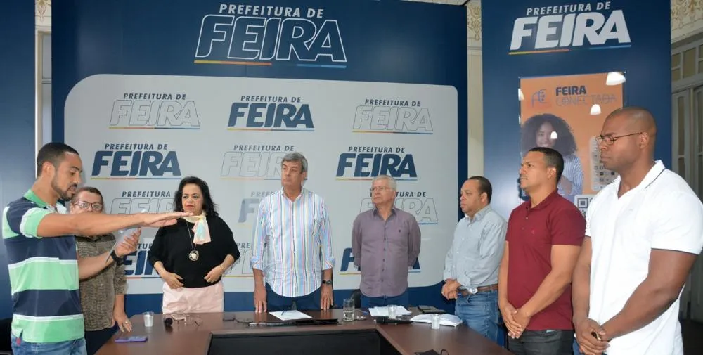 Empossados seis professores de Educação Física