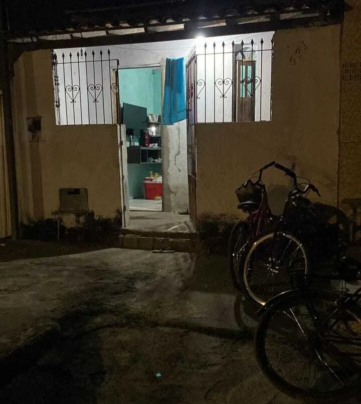 Homem é morto a tiros após ter casa invadida no bairro Conceição