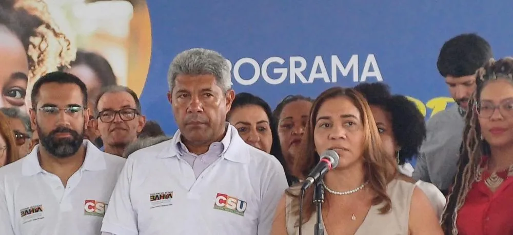 Governador Jerônimo Rodrigues fala sobre habitação e saúde em visita a Feira de Santana
