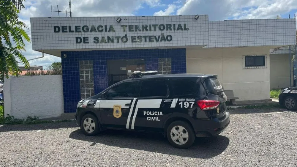 Capitão da PM é preso por extorsão em Santo Estevão