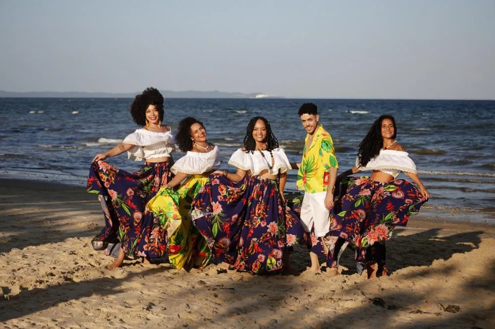 Com mistura dançante de carimbó e pagotrap, Karol Freitas lança single