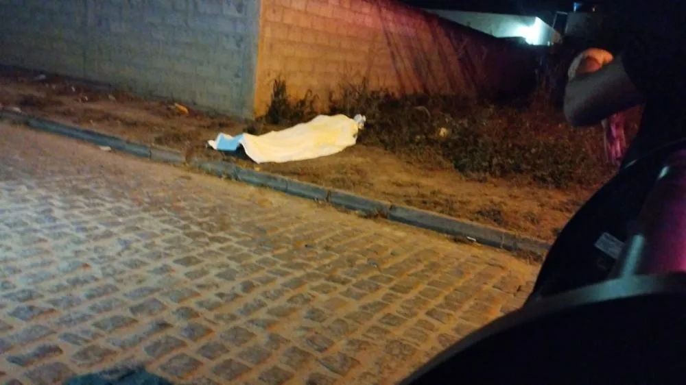 Homem é morto a tiros no bairro da Coneição em Feira de Santana 