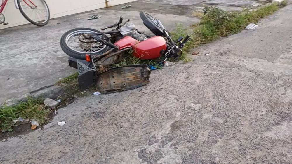 Homem é morto a tiros e mulher fica ferida no bairro Gabriela