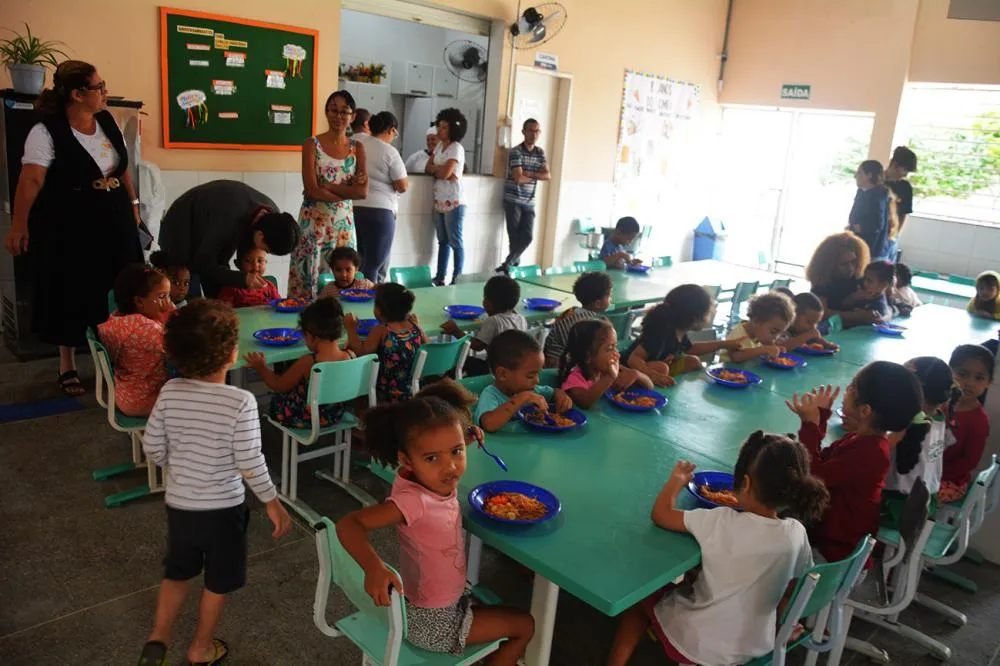 Transformações na alimentação escolar em Feira de Santana garantem qualidade e variedade
