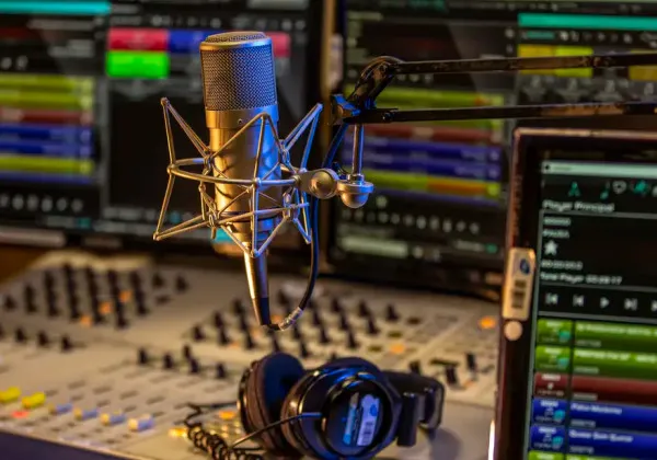 Bahia recebe autorização para implantar novas estações de rádio comunitária