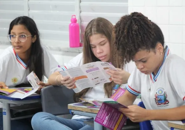 Procon leva educação financeira para escolas