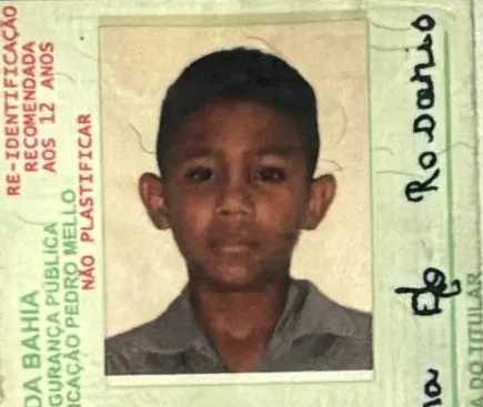 Adolescente de 14 anos é morto a tiros dentro de casa em Feira de Santana