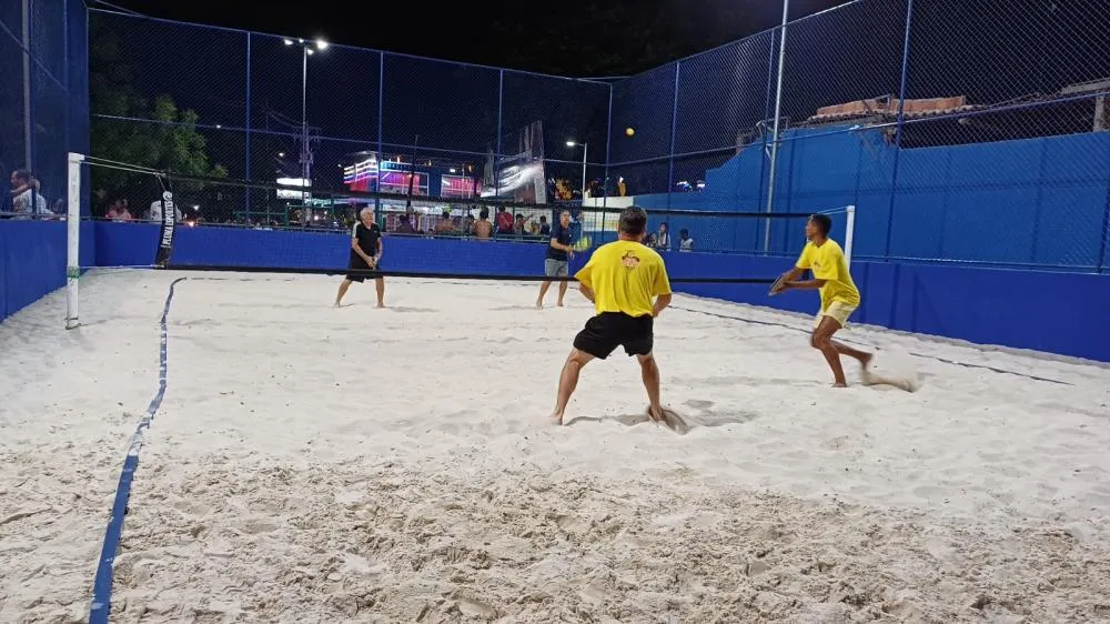Inaugurado o Centro Esportivo Evaldo Martins, novo espaço de lazer com primeira quadra pública de beach tennis de Feira de Santana