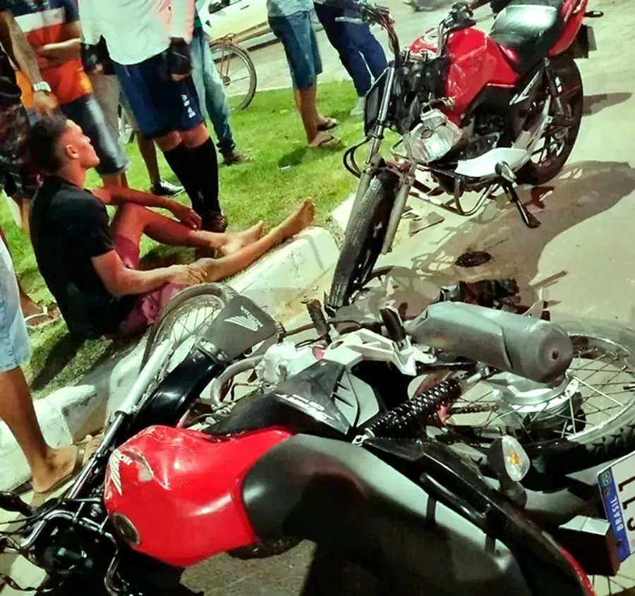 Homem é assassinado a tiros dentro de ambulância em Itabela