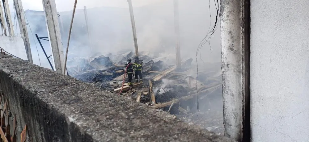 Operação prendeu empresário chinês e policial militar suspeitos de envolvimento nos incêndios em Feira de Santana