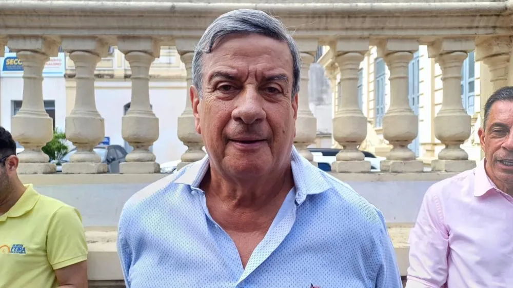 Prefeito Colbert Martins confirma intenção de candidatura a deputado federal em 2026