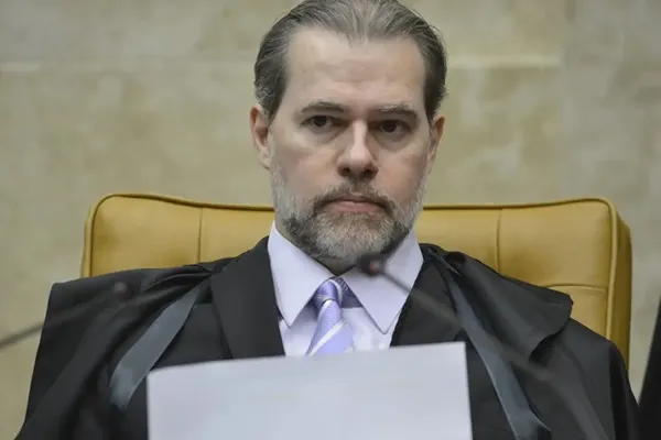 STF julgará ações sobre responsabilização das redes sociais na quarta-feira (27)